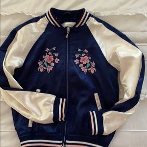 Silky girls bomber jacket size 8-9